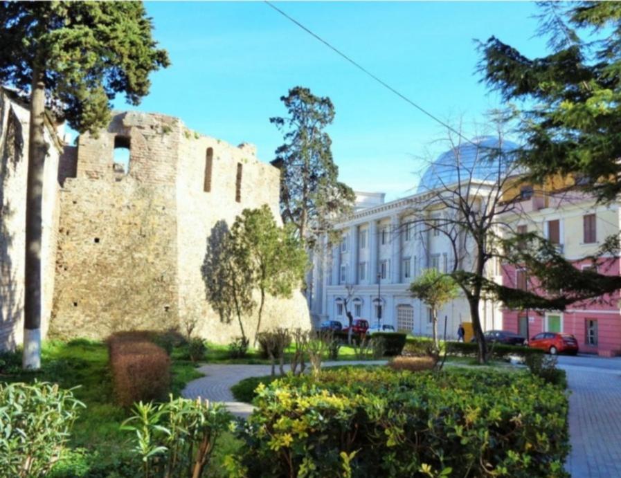 Karl Thopia Apartments Durrës Buitenkant foto